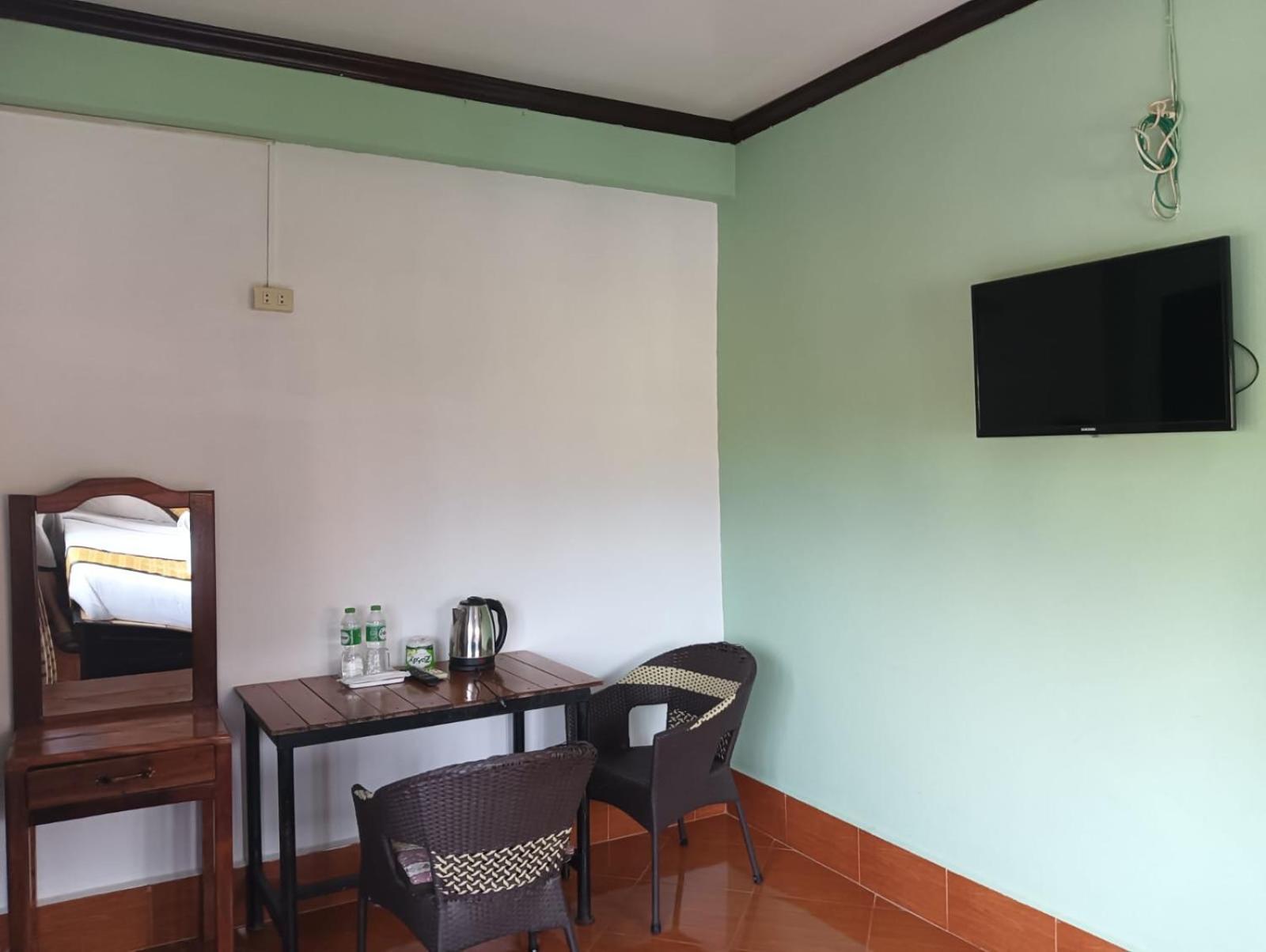 Bountang Riverside Hotel Vangviang Kültér fotó