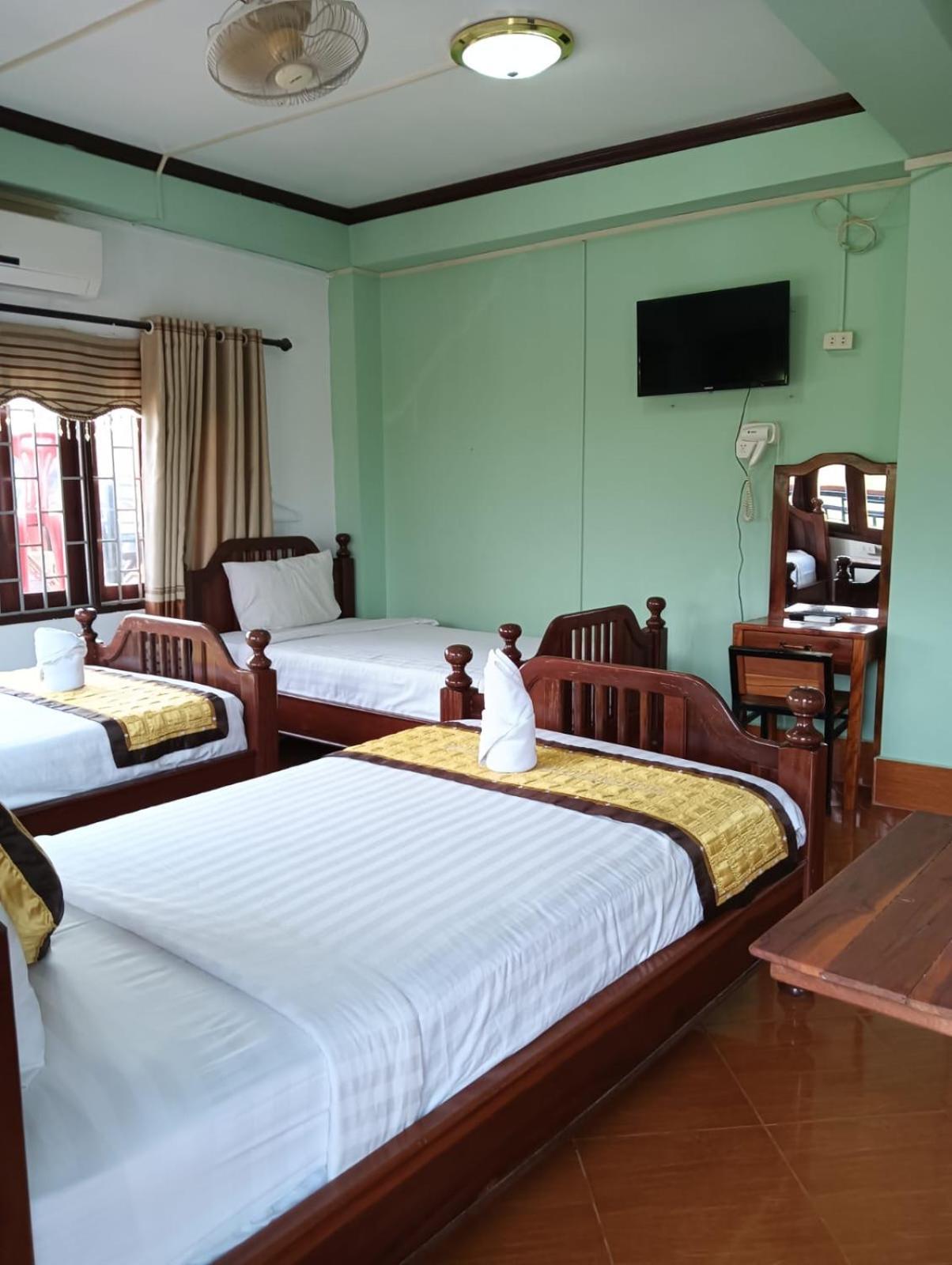 Bountang Riverside Hotel Vangviang Kültér fotó